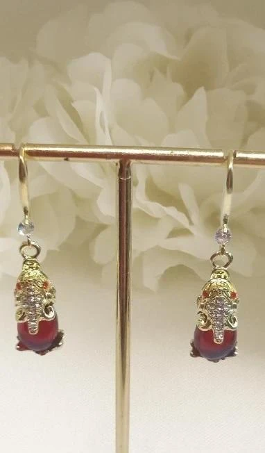 Boucles d'oreilles éléphant sur cristal rouge acier inoxydable
